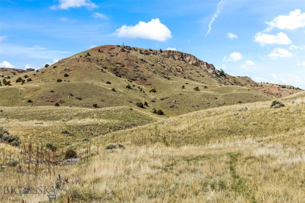 158 Dry Creek Road S, Emigrant MT 59027