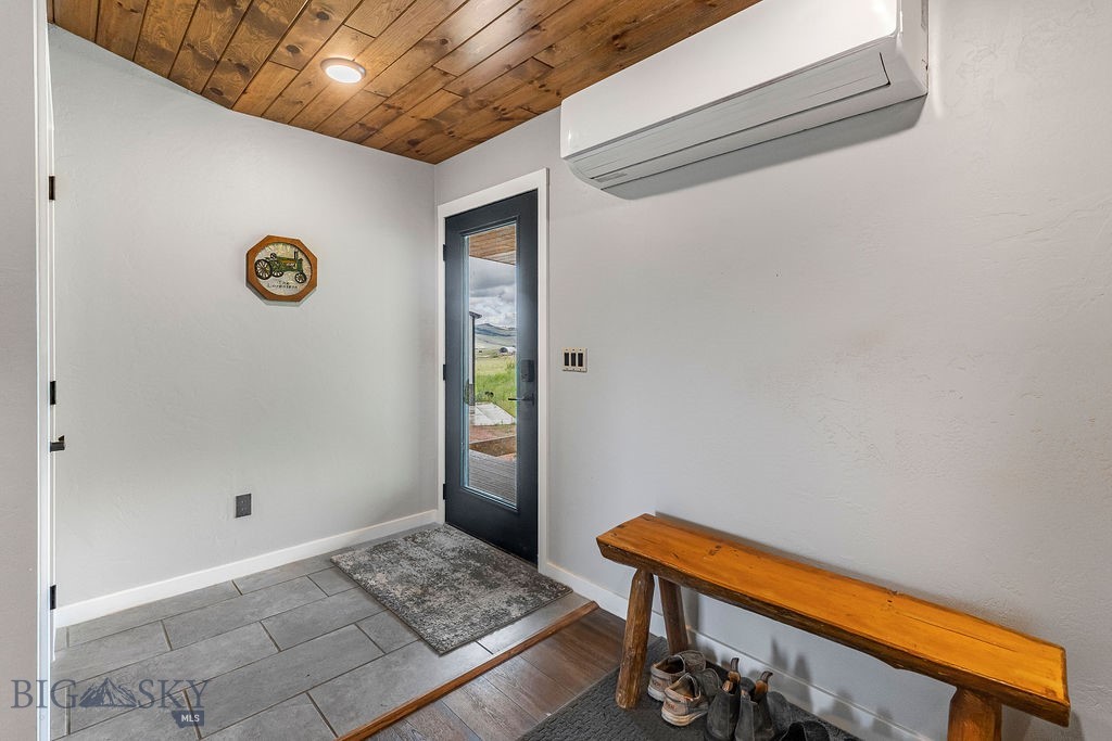 100 Stevie Lane, Philipsburg MT 59858