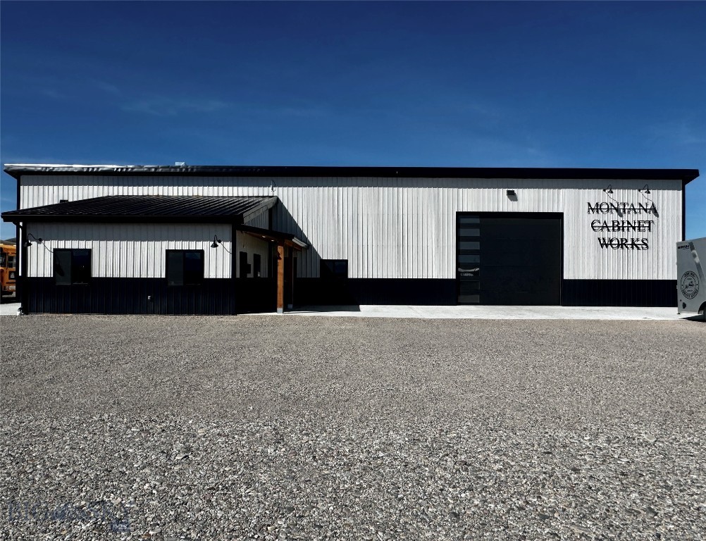 3445 N HWY 91, Dillon MT 59725