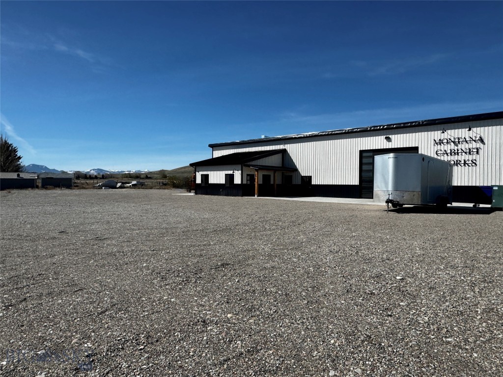 3445 N HWY 91, Dillon MT 59725