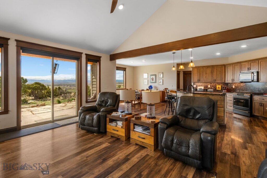 100 Saddle Ridge, Manhattan MT 59741