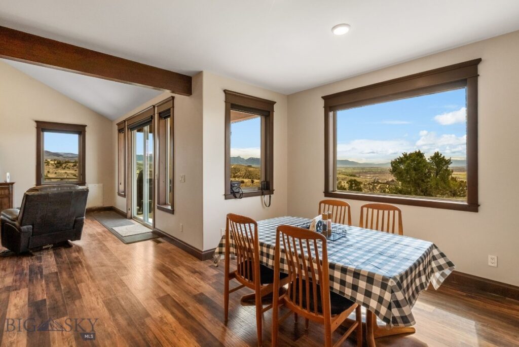 100 Saddle Ridge, Manhattan MT 59741
