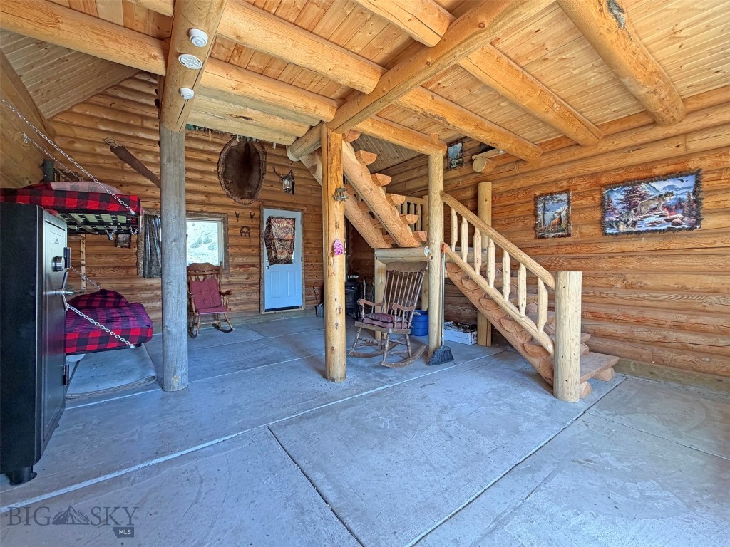 6275 Lower Grasshopper Road, Dillon MT 59725