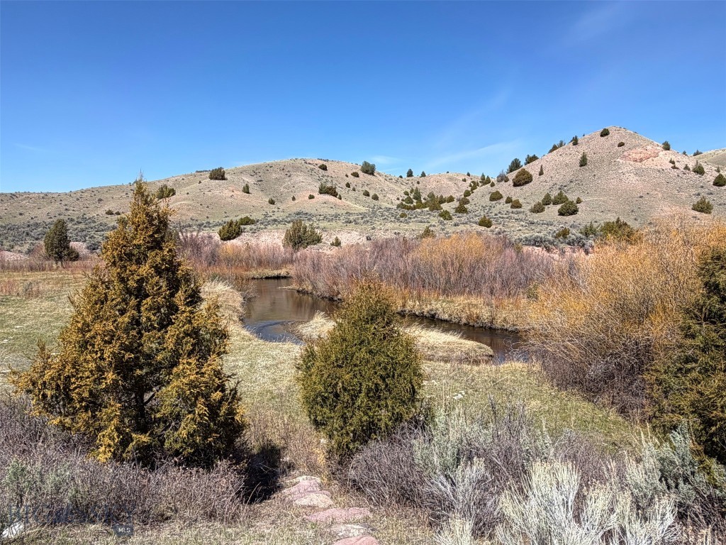 6275 Lower Grasshopper Road, Dillon MT 59725