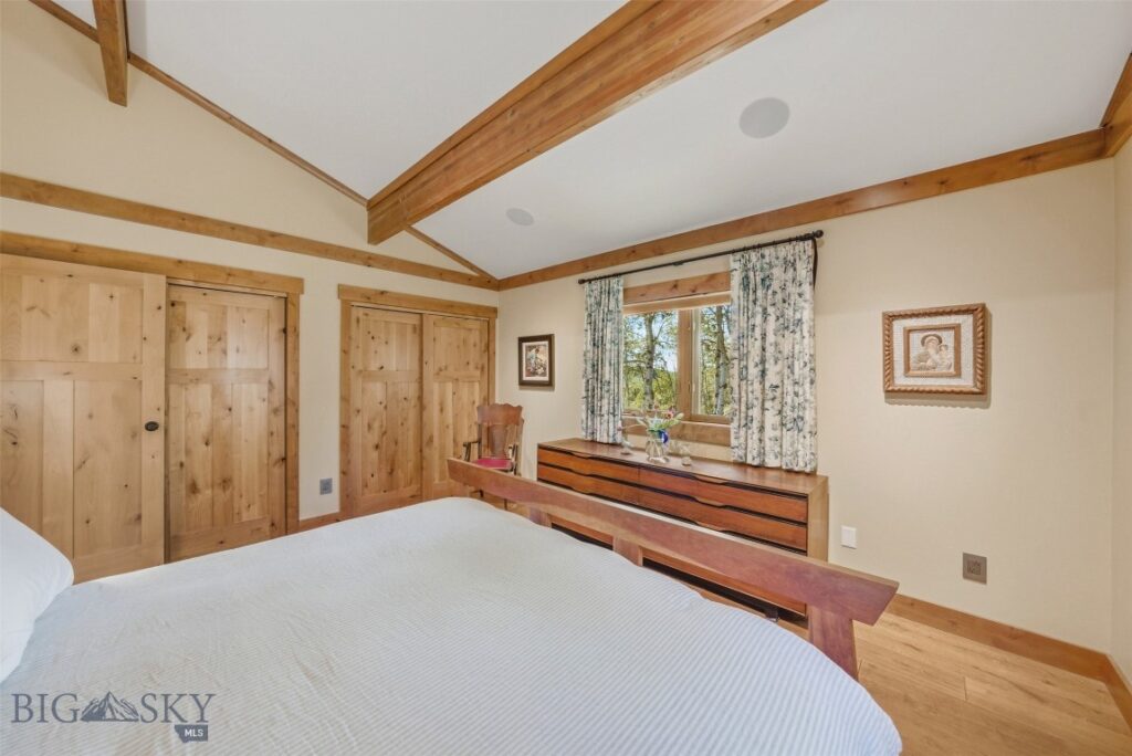 761 Sunny Bear Road, Bozeman MT 59715