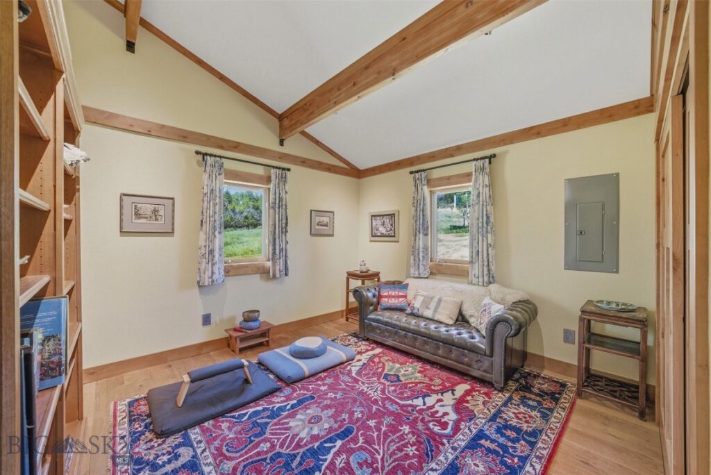 761 Sunny Bear Road, Bozeman MT 59715