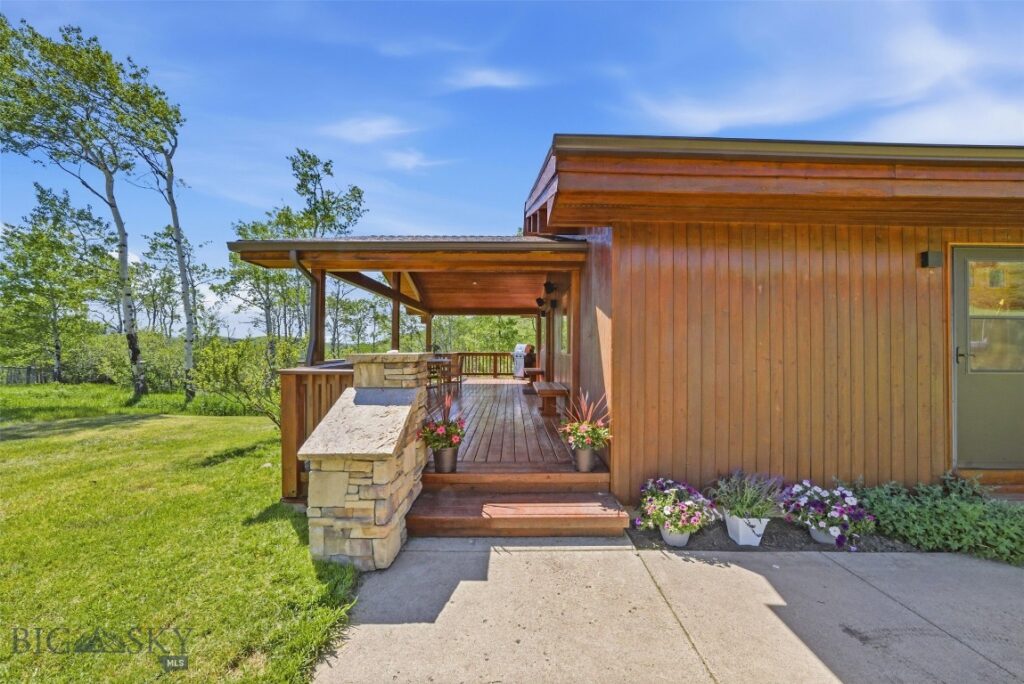 761 Sunny Bear Road, Bozeman MT 59715