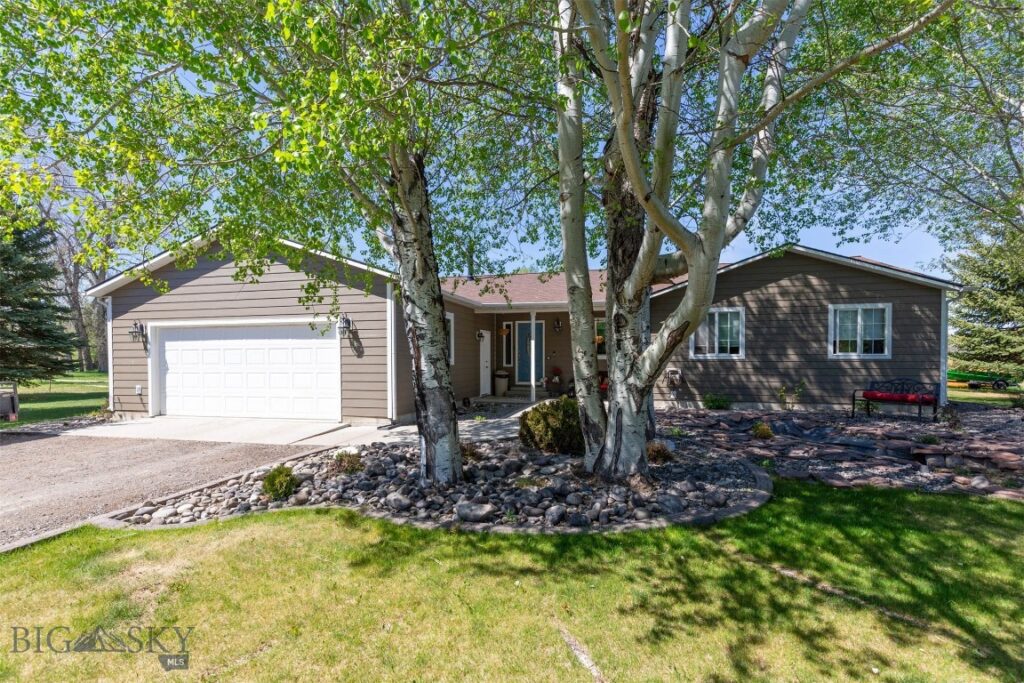 75 Flys Crossing Road, Manhattan MT 59741