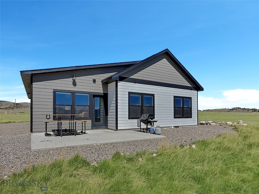 21 Gopher Trail, Ennis MT 59729