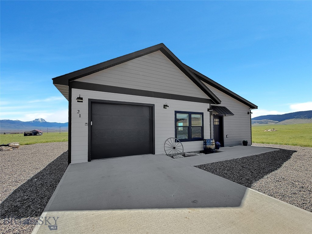 21 Gopher Trail, Ennis MT 59729