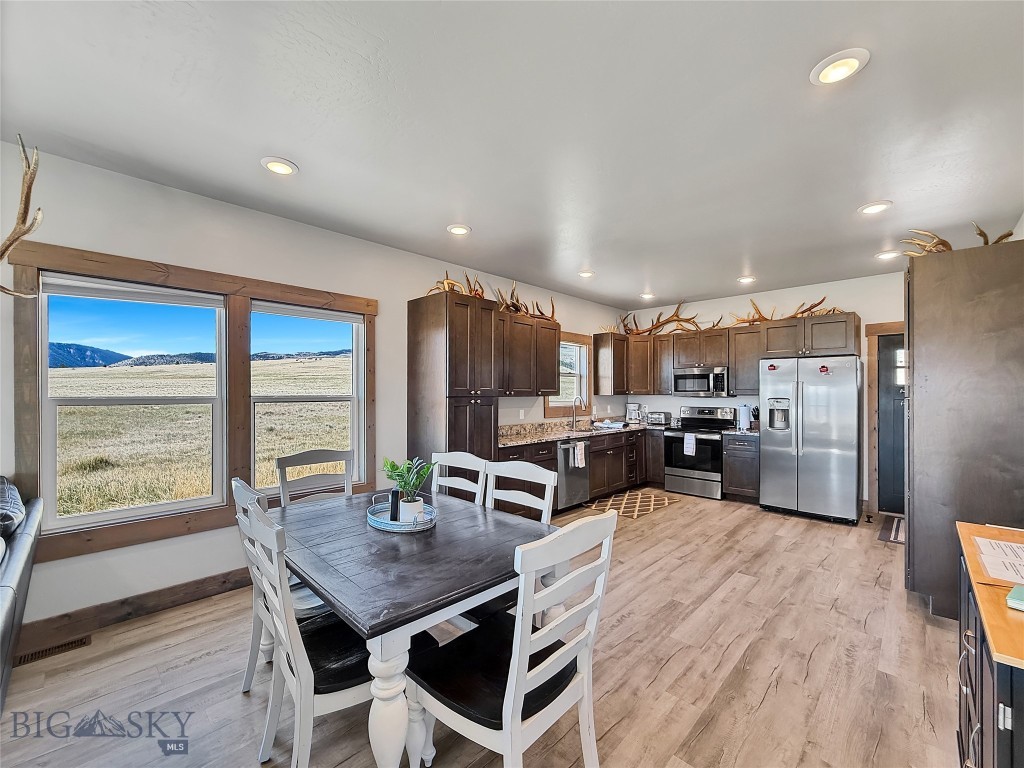 21 Gopher Trail, Ennis MT 59729