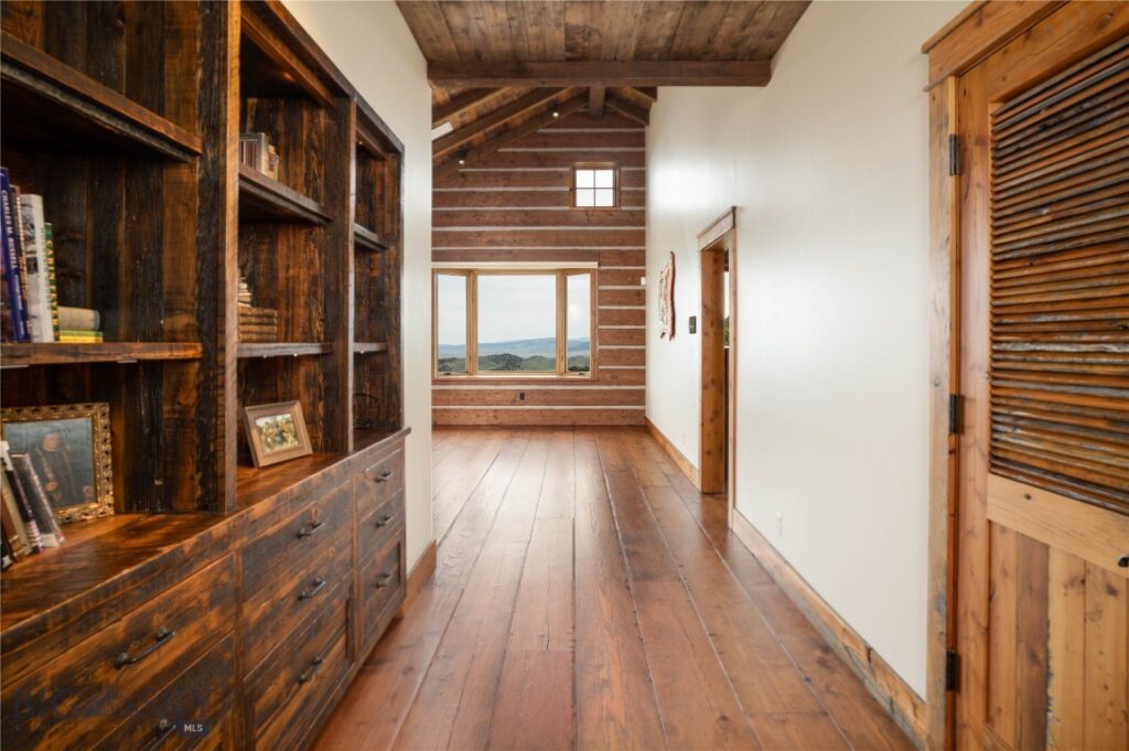 94 Skyband Trail, Livingston MT 59047