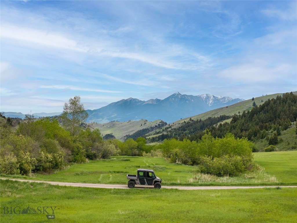 94 Skyband Trail, Livingston MT 59047