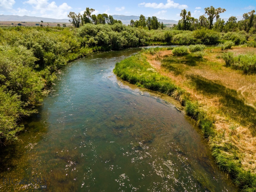 1872 Webster Lane, Dillon MT 59725