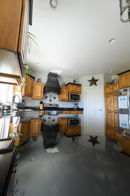 319 Morrison Lane, Dillon MT 59725