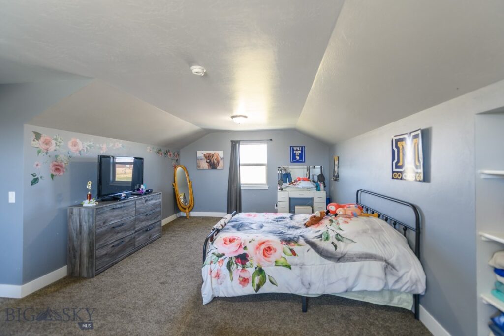 319 Morrison Lane, Dillon MT 59725