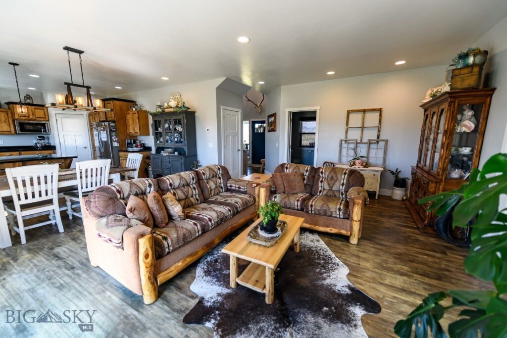 319 Morrison Lane, Dillon MT 59725