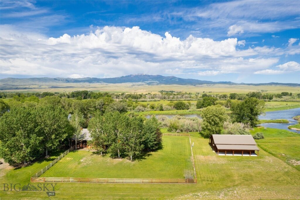 359 Waterloo Road, Whitehall MT 59759