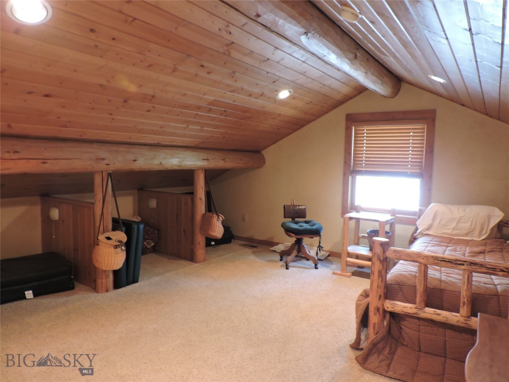 359 Waterloo Road, Whitehall MT 59759