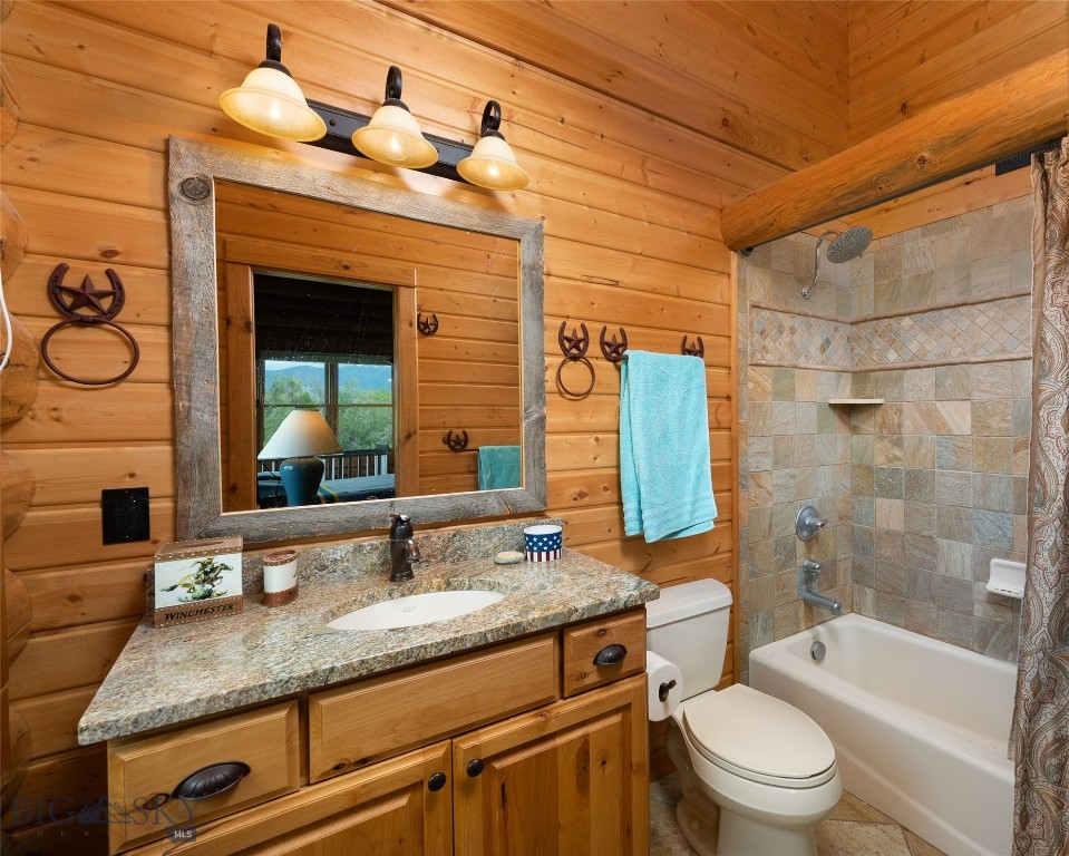 359 Waterloo Road, Whitehall MT 59759