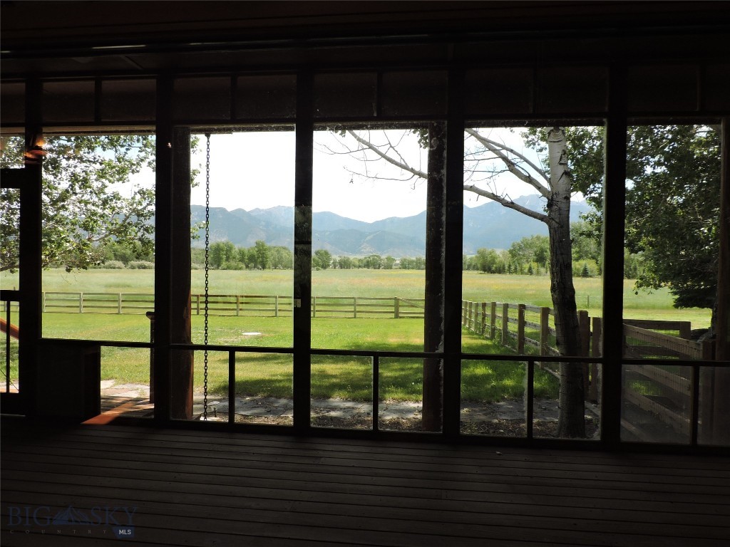 359 Waterloo Road, Whitehall MT 59759