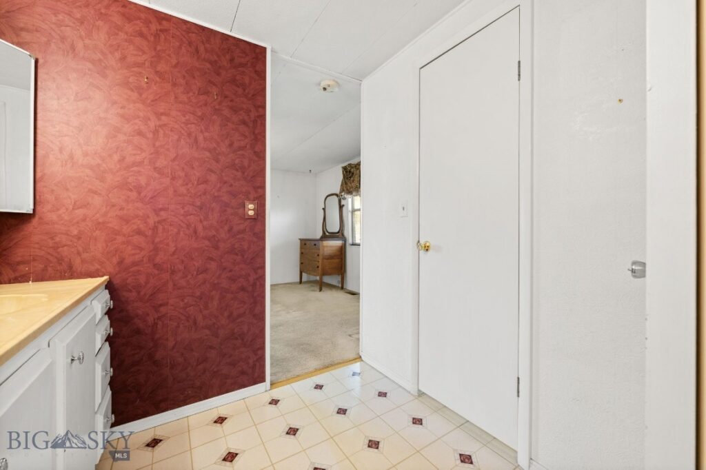 170 Pioneer Drive, Dillon MT 59725
