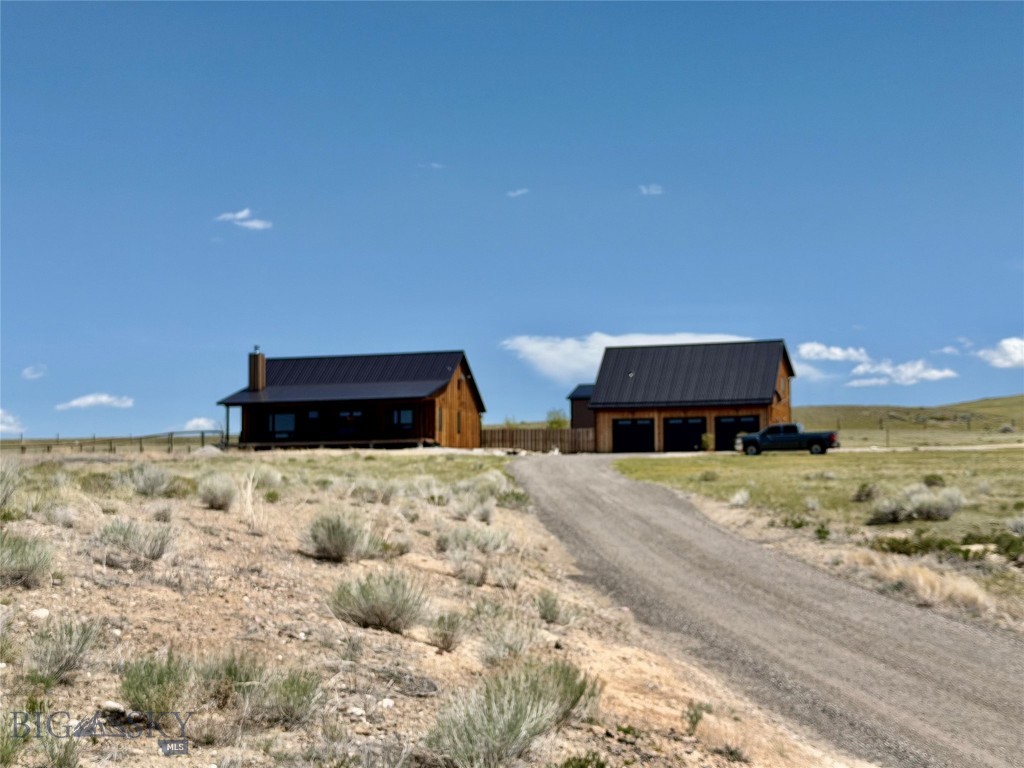 13502 Highway 41, Dillon MT 59725