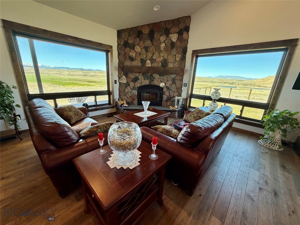 13502 Highway 41, Dillon MT 59725