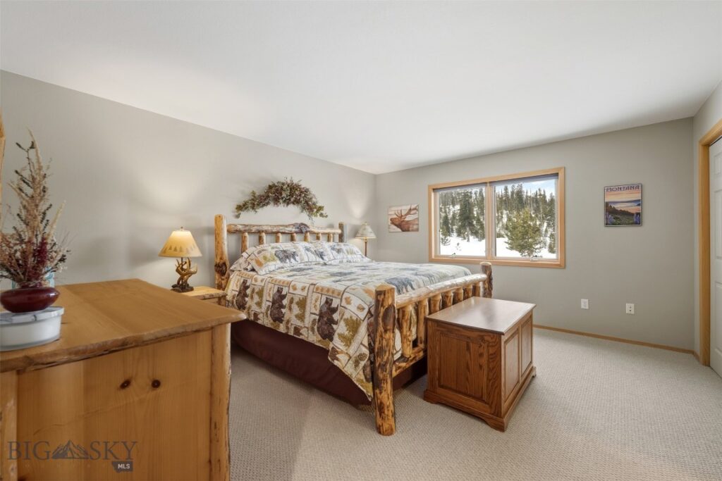 105 Damsel Lane, Anaconda MT 59711