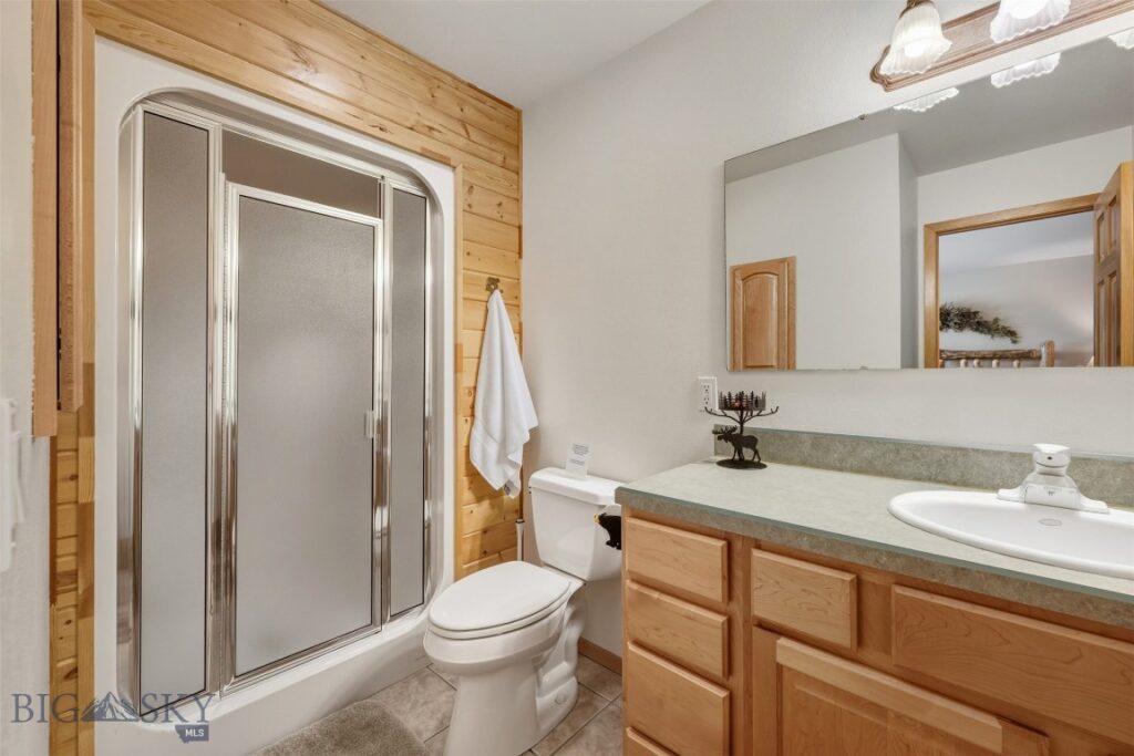 105 Damsel Lane, Anaconda MT 59711