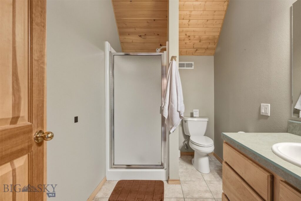 105 Damsel Lane, Anaconda MT 59711