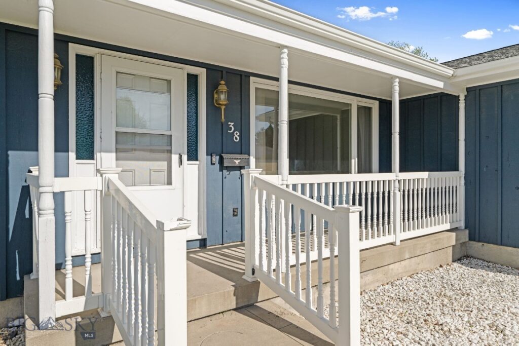 38 N Walnut Street, Dillon MT 59725