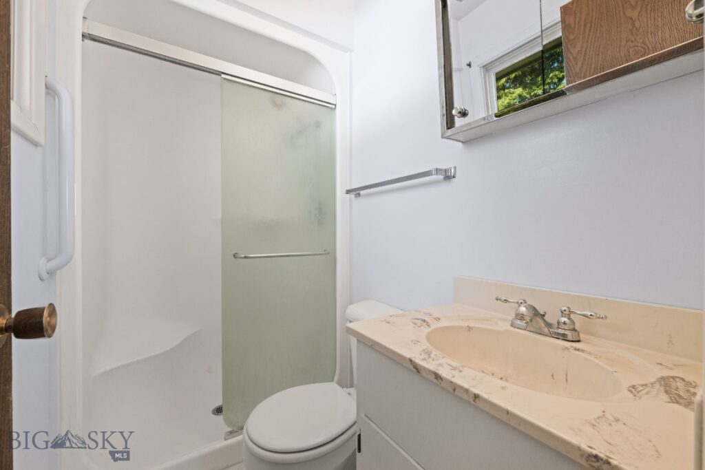 38 N Walnut Street, Dillon MT 59725
