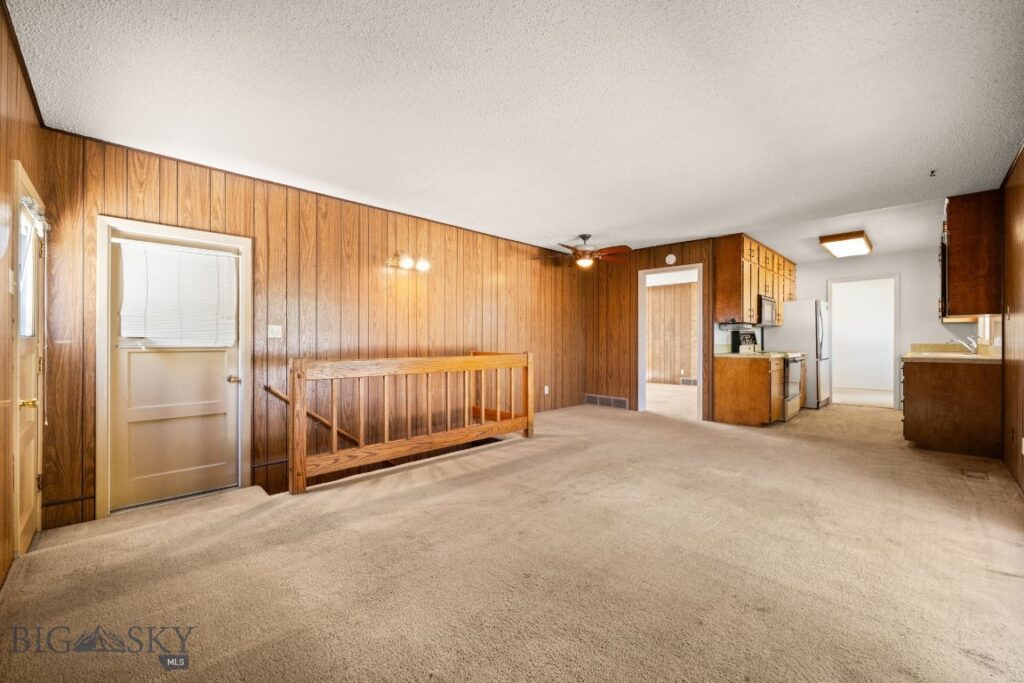 38 N Walnut Street, Dillon MT 59725