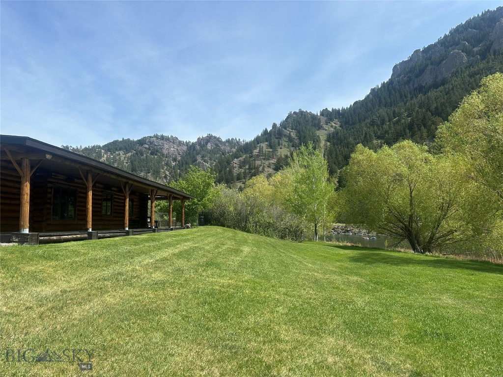 68 River Drive, Cascade MT 59421