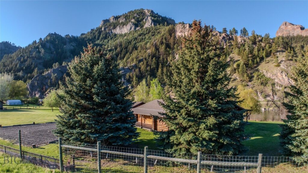 68 River Drive, Cascade MT 59421