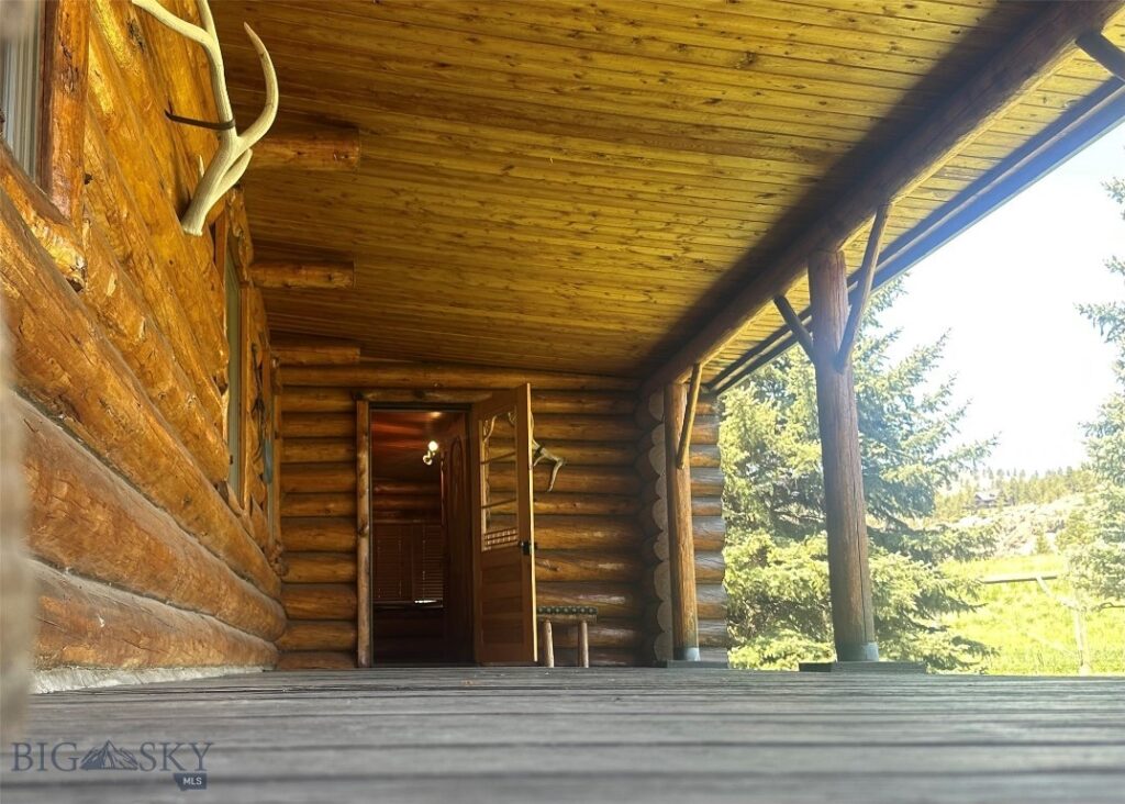 68 River Drive, Cascade MT 59421