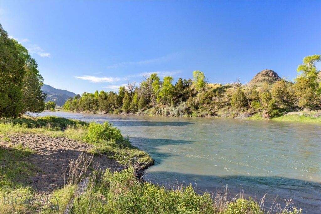 TBD US HWY 89 S, Gardiner MT 59030