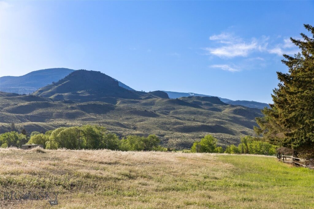 TBD US HWY 89 S, Gardiner MT 59030