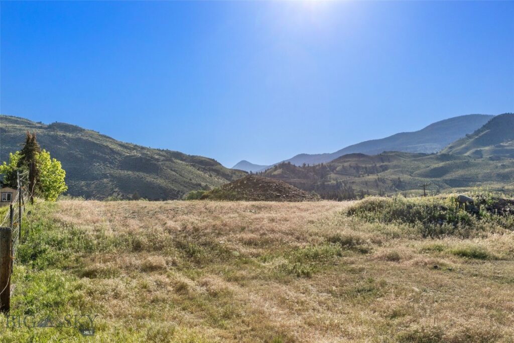 TBD US HWY 89 S, Gardiner MT 59030
