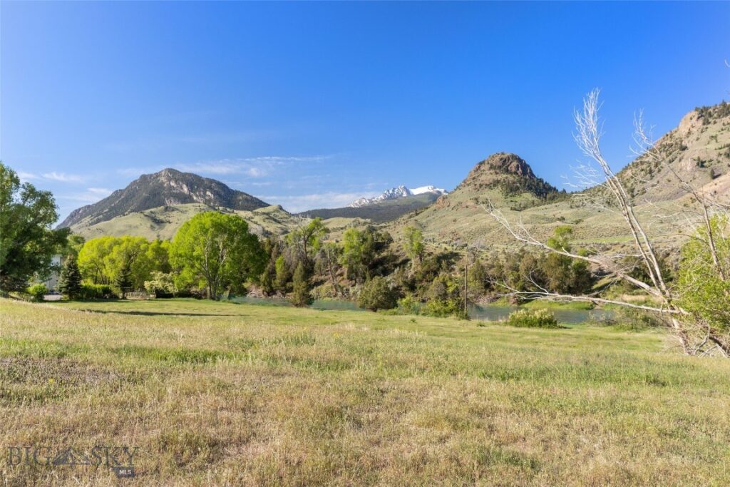 TBD US HWY 89 S, Gardiner MT 59030