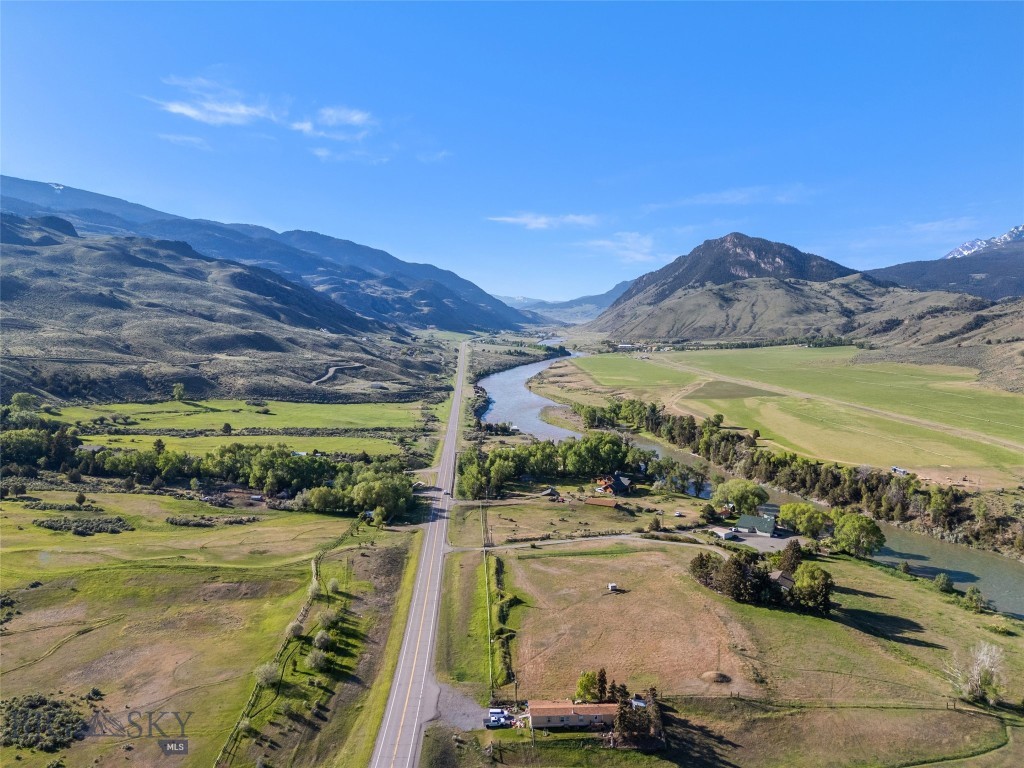 TBD US HWY 89 S, Gardiner MT 59030
