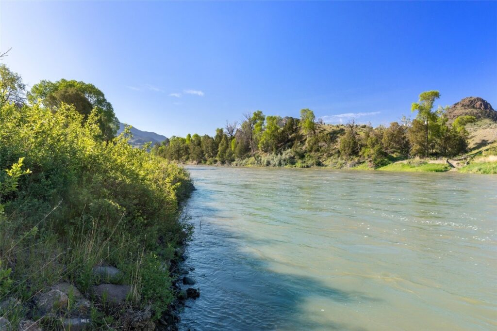 TBD US HWY 89 S, Gardiner MT 59030