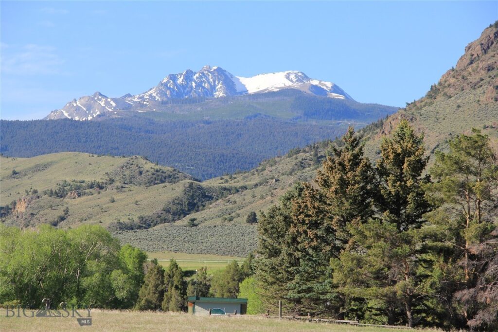TBD US HWY 89 S, Gardiner MT 59030