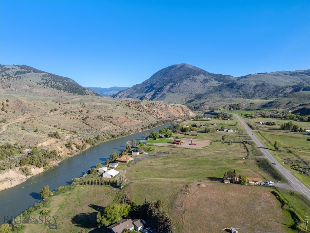 TBD US HWY 89 S, Gardiner MT 59030