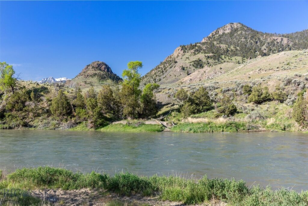 TBD US HWY 89 S, Gardiner MT 59030