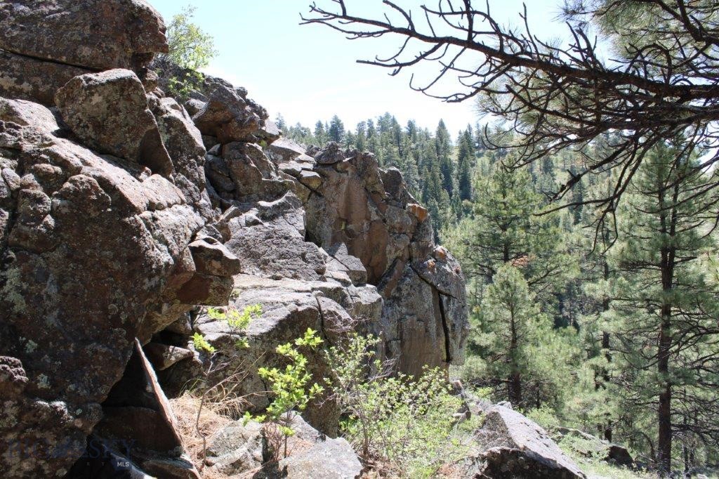 6 Pine Coulee, Cascade MT 59421