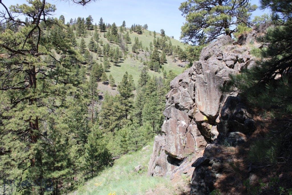 6 Pine Coulee, Cascade MT 59421