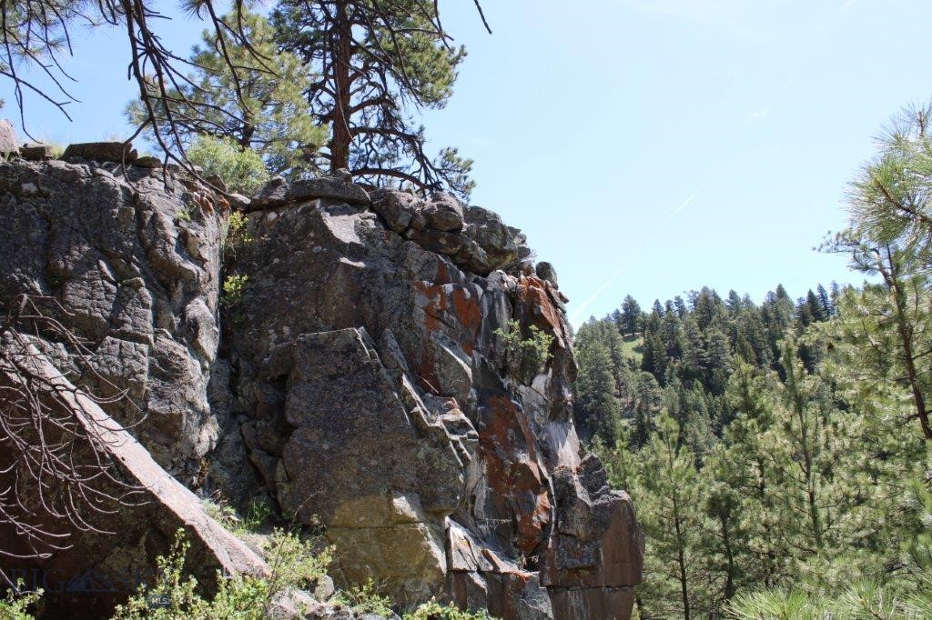 6 Pine Coulee, Cascade MT 59421