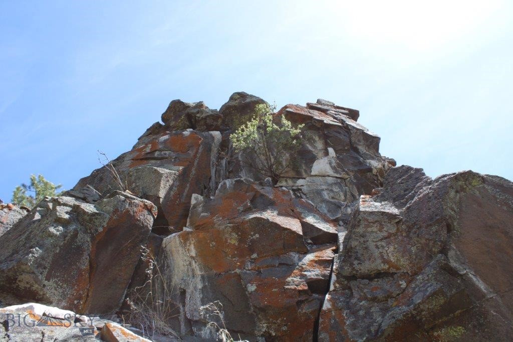 6 Pine Coulee, Cascade MT 59421